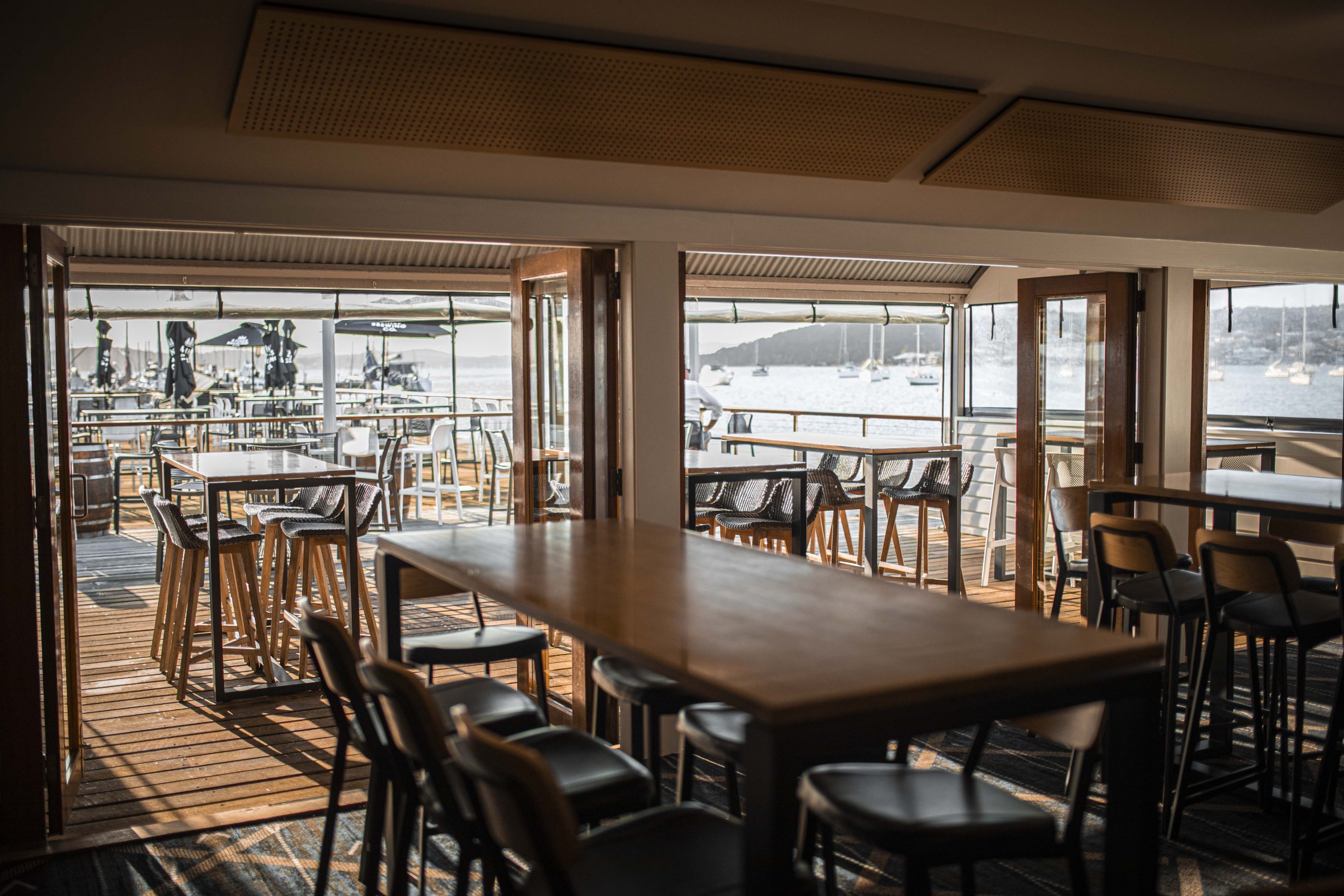 belmont yacht club restaurant nsw